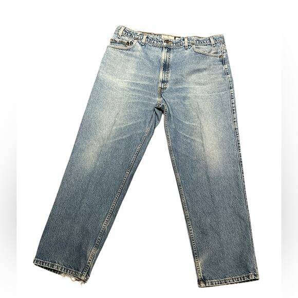 Vintage Golden Tan Tab 1997 Levi’s 540 Relaxed Fit 44 x 30 Cotton Denim Jeans - Picture 1 of 11